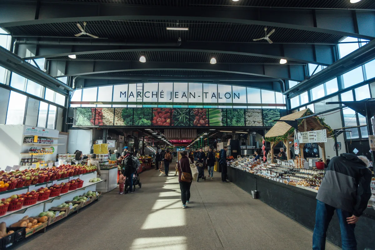 Le marché Jean-Talon, cœur gourmand de La Petite-Italie, Montréal